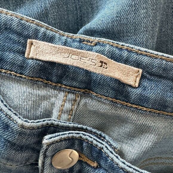 Joe's SZ 27 distressed cropped skinny jeans - Picture 3 of 4